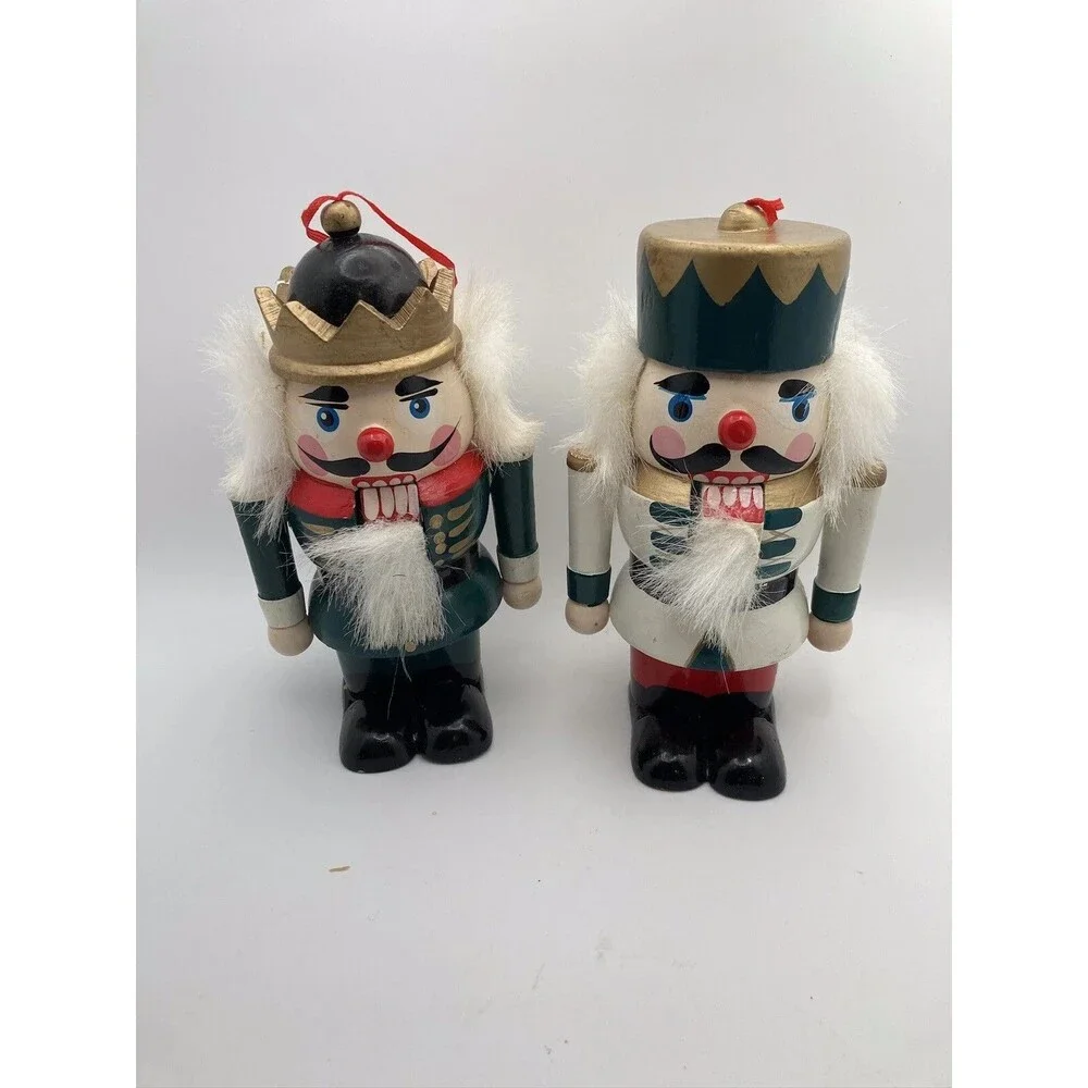 Vintage Nutcrackers  From 90’s, Set Of 2. King Toy Soldier 6 In Tall